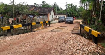 Ponte na Vila de Aturiaí Foi Reconstruída Pela Prefeitura